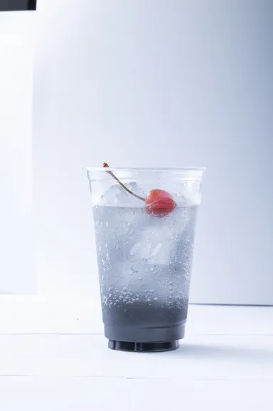 カレーパン屋さんの黒コーラ 2