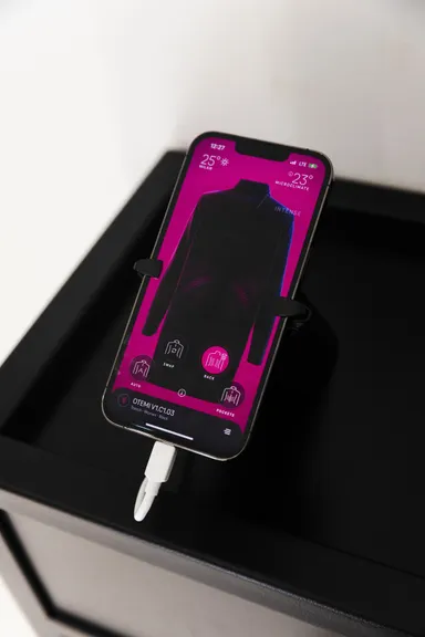 アルファタウリ ヒータブルカプセルコレクション1