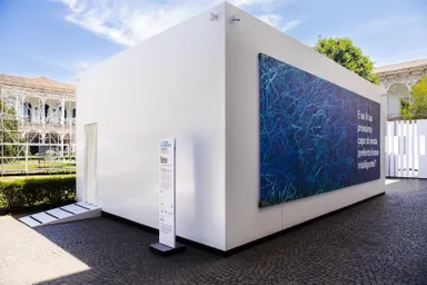 アルファタウリ ミラノサローネ インスタレーション会場外観