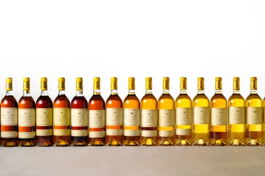 1940年代～2010年代まで取り揃えております