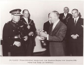 1966年の英国女王賞の授与式。