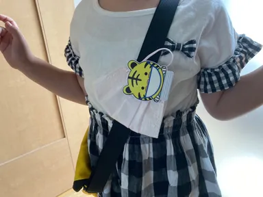 使用例2：お子様のマスクをクリップ