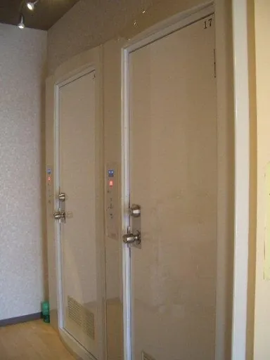 「WASH GARDEN」　コインシャワー