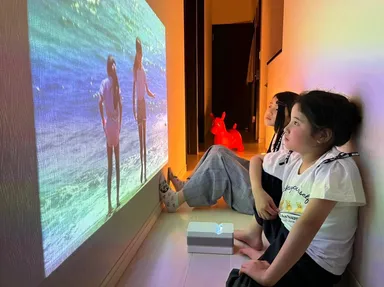 廊下でも大画面視聴