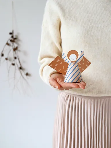 小さな天使のカード