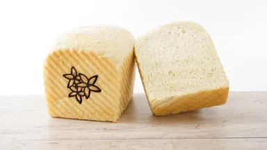 「pane di miele」イタリア語で「蜂蜜のパン」