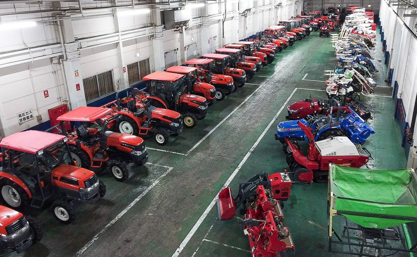 中古農機具需要の高まりを受け展示即売会を開催
コロナ禍で「副業に農業」の関心も高まる