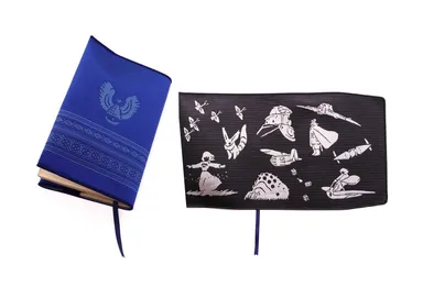 博多織ブックカバー 各￥4,400(税込)