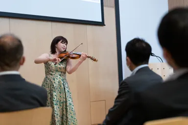 ハルダンゲル・ヴァイオリニスト　若宮 百香氏の公演