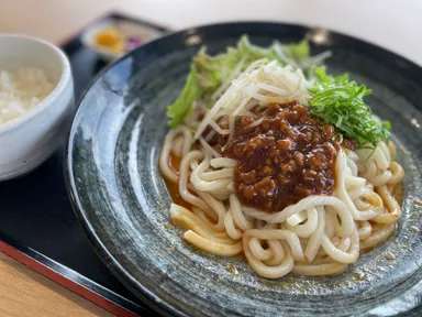 「冷やし坦々うどん」