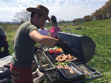 伊藤とBBQグリル