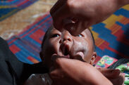 ミャンマーでのポリオワクチン接種 (C)JCV