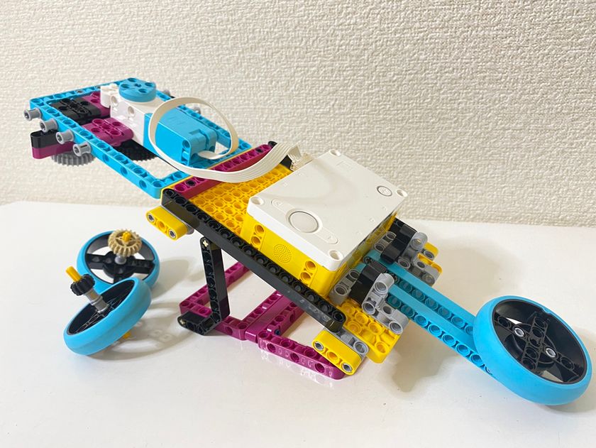 お友だちのロボットに注目してみよう！
交流会開催中！