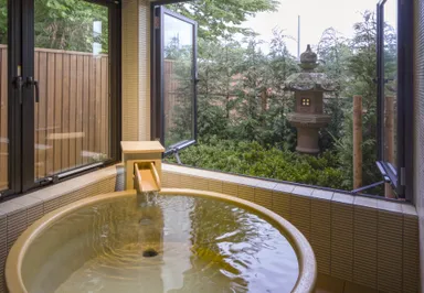 雪富士・客室半露天風呂