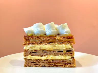 「Patisserie Les Bien-Aimes」の「Mille-Feuille d'Agrumes 柑橘のミルフイユ」
