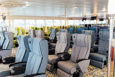 QUEEN BEETLE船内　ビジネスクラス