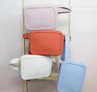 nuuwaiアップルレザーバッグ　JORID 20,680円(税込)