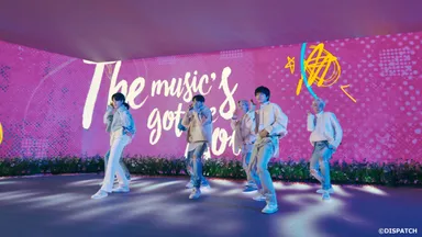 「THE MOVIE」＝BTSによるパフォーマンス映像より1