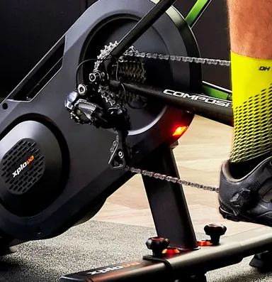 出力強度により変化するLED