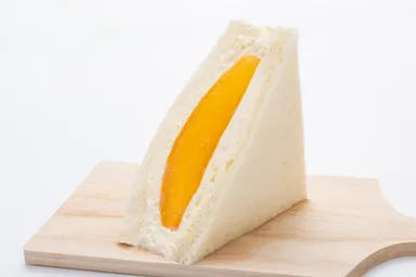 【期間限定】マンゴーサンド(税込820円)