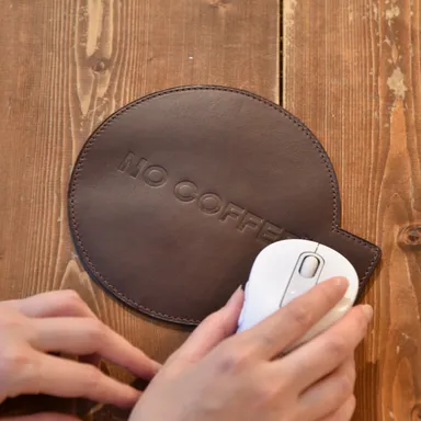 マウスパッド：9,350円(税込)