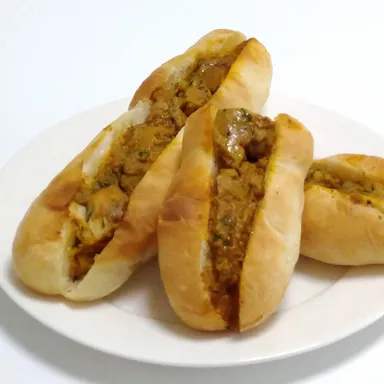 バターチキンカレードッグ