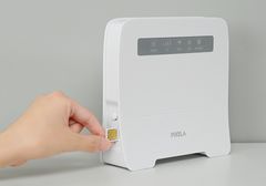 SIM挿入写真