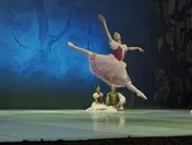 カザフ国立オペラバレエ劇場にて(1)