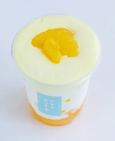 飲めるチーズケーキ 甘夏オレンジ　600円(税込)