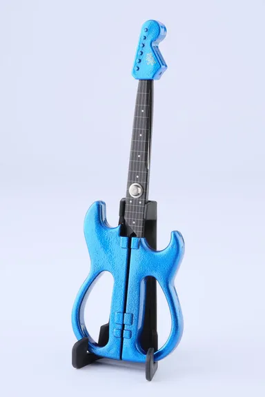 ギターハサミ“Seki Sound”メタリックブルーモデル(1)
