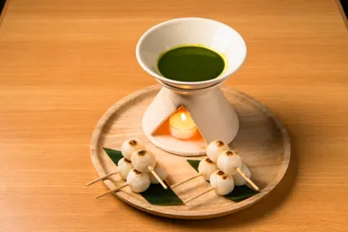 抹茶の団子フォンデュ　1,089円(税込)