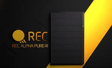 最大430Wpの出力を実現