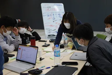 議論のサポート