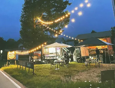 ディナータイム営業はゆったりとおくつろぎいただけます