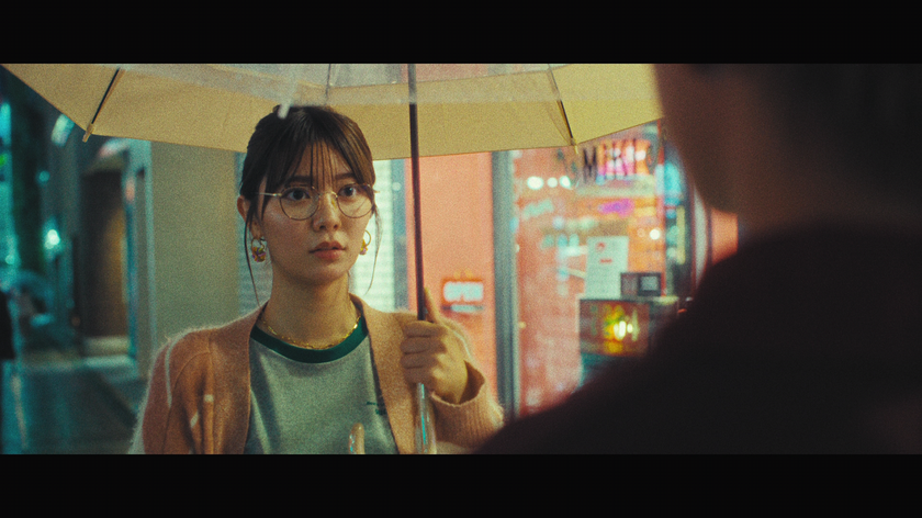 川津明日香＆中島健W主演ブランデッドムービー。
別々の日常を送る二人がひとつのきっかけで出会う。
楽曲は、Awesome City Club 『you』