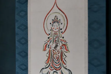 芹沢(金圭)介「観世音菩薩」(Photo by Nik van der Giesen))