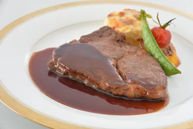 ビーフステーキ