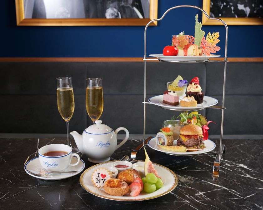 秋のニューヨークをイメージしたアフタヌーンティーが登場！
個性豊かなニューヨークスイーツと、秋の味覚が味わえる
「アフタヌーンティー “AUTUMN IN NEW YORK”オータム イン ニューヨーク」
2022年9月1日(木)より開催