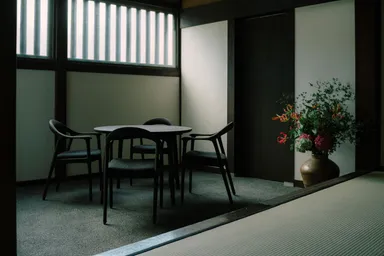 谷屋内部　土間