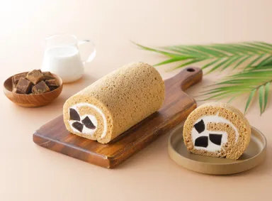 黒糖ミルクロールケーキ