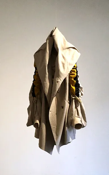 虎の展開図から生まれた服