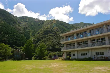 四万十楽舎の全景