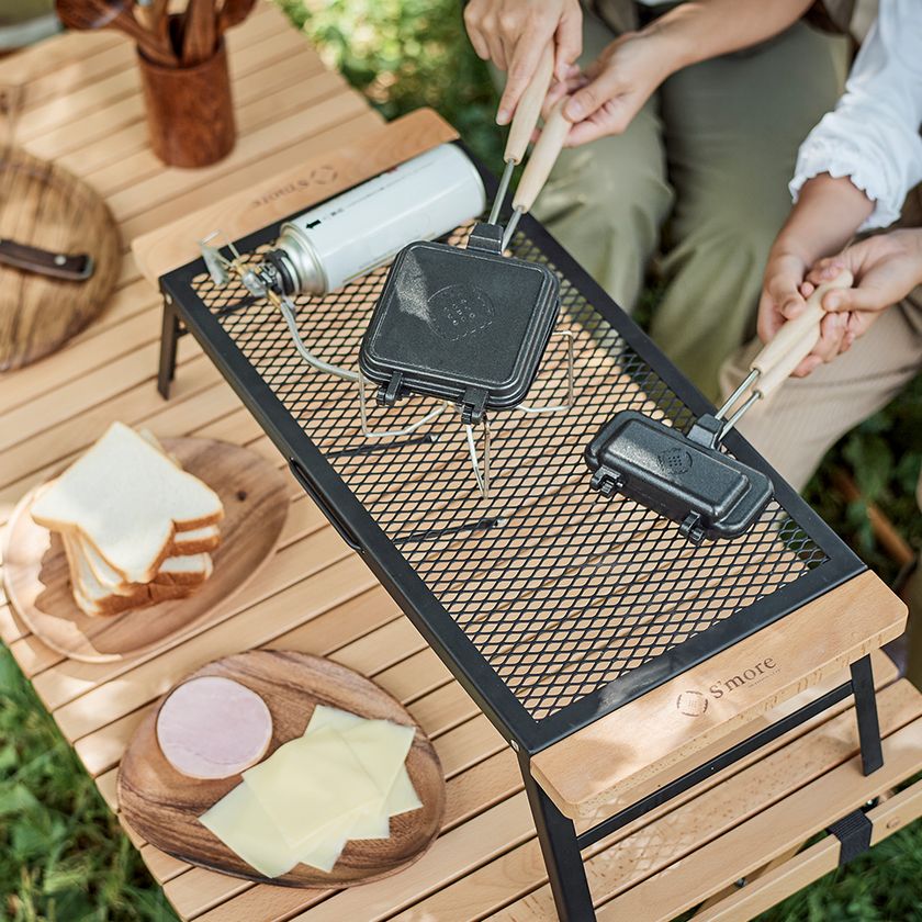予約受付中 お家でも外でも手軽に作れるホットサンドメーカー ワッフルメーカー がアウトドアブランド S More から発売 株式会社ティーオーのプレスリリース