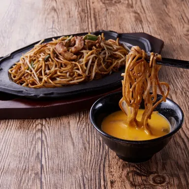 「想夫恋焼き」を玉子でつけ麺風に