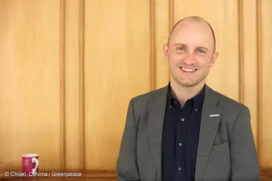 グリーンピース・ジャパン事務局長 サム・アネスリー