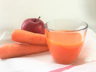 にんじんりんごジュース