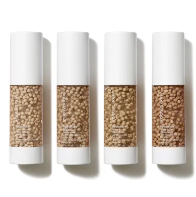 どなたのお肌にもなじみやすい色は全4色。パッケージもリニューアルしました。