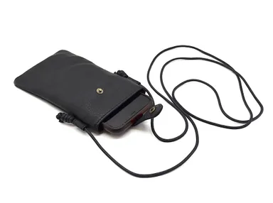 外出時には常に肌身離さず持っておきたいスマートフォン