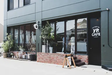 YR CAFE 外観