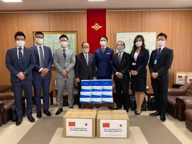 佐世保市にマスクを寄付